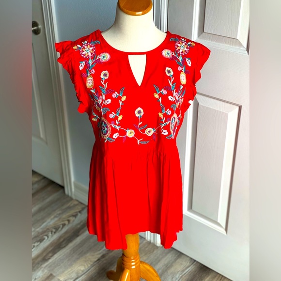 entro Tops - Entro Embroidered Floral Blouse